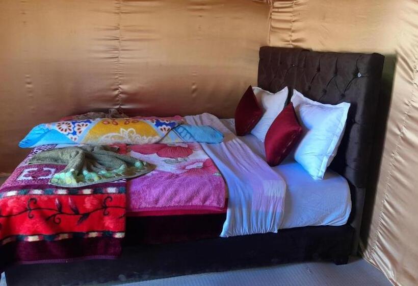 اتاق لوکس, Merzouga Camp Erg Znaïgui