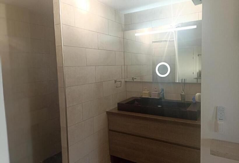 اتاق لوکس, Le Spa Des Lavandes