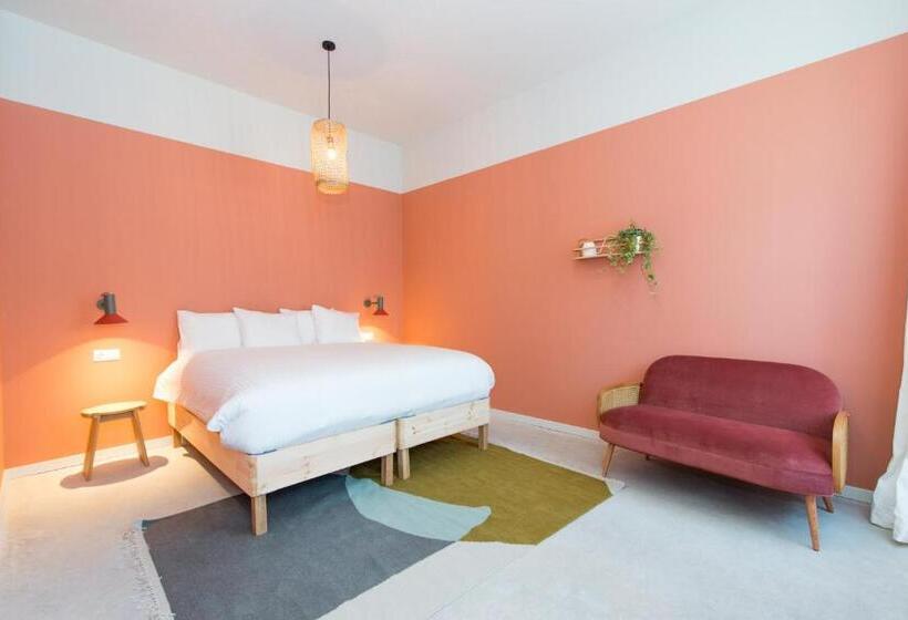 اتاق لوکس با تخت بزرگ, Casa Rosa Villa With Pool In Olhao Centre