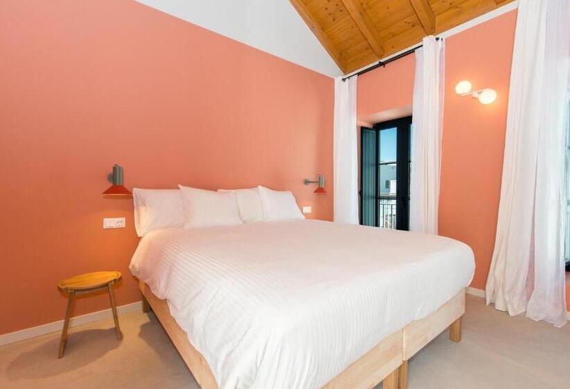 Deluxe Suite King Bed, Casa Rosa Villa With Pool In Olhao Centre