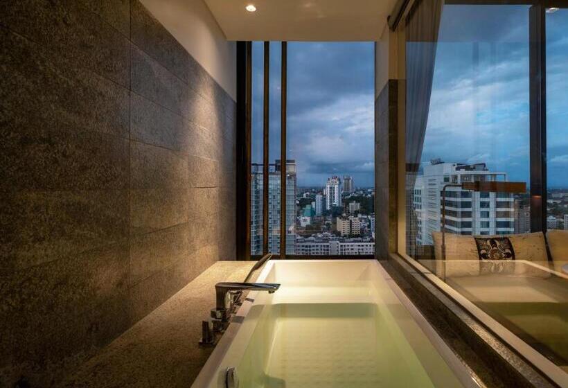 اتاق سوپریور با چشم‌انداز شهر, Granbell Hotel Colombo