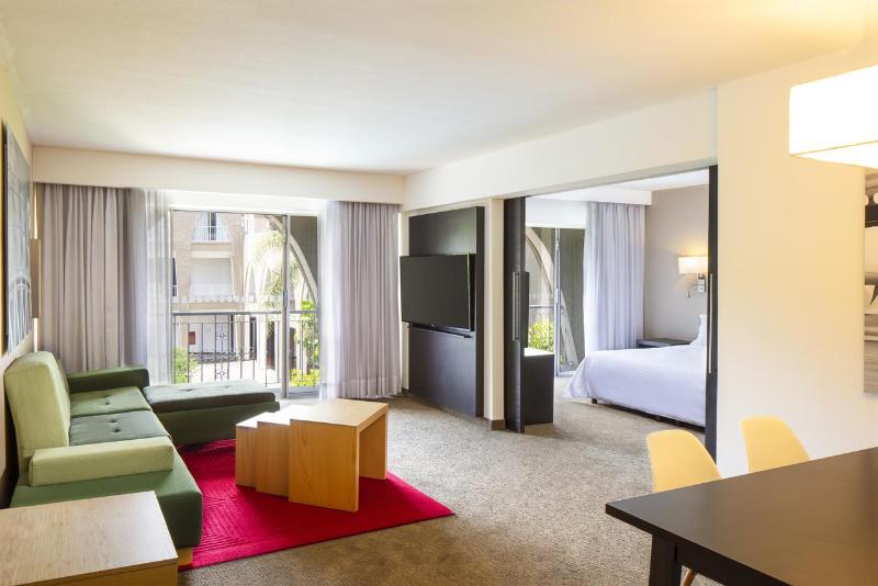 اتاق لوکس با چشم‌انداز دریا, Granbell Hotel Colombo