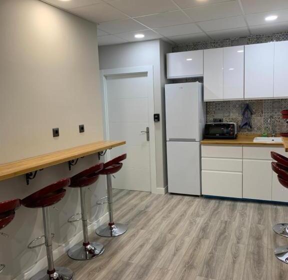 اتاق استاندارد برای معلولان, Guggenheim Riverview Hbi01297