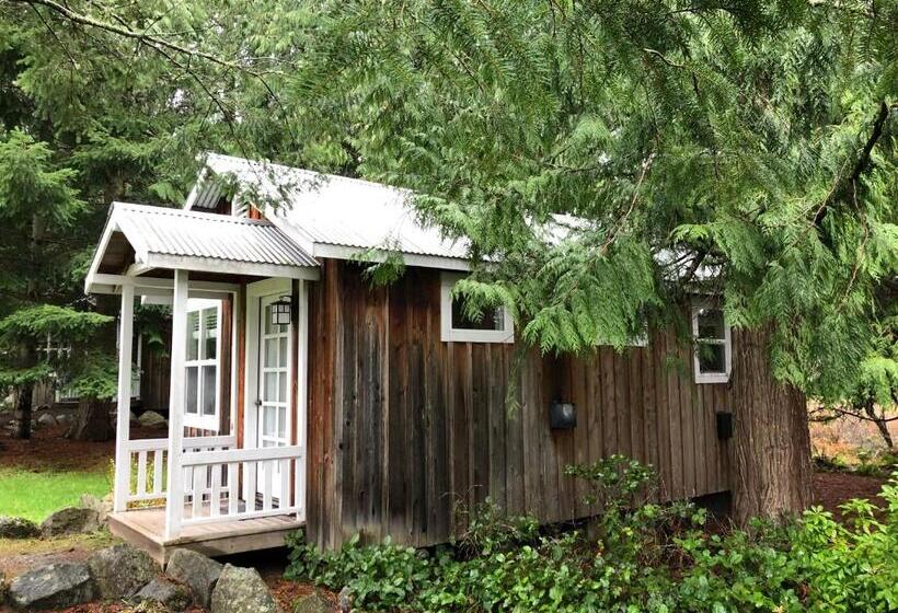 استودیوی لوکس, Lopez Farm Cottages & Tent Camping