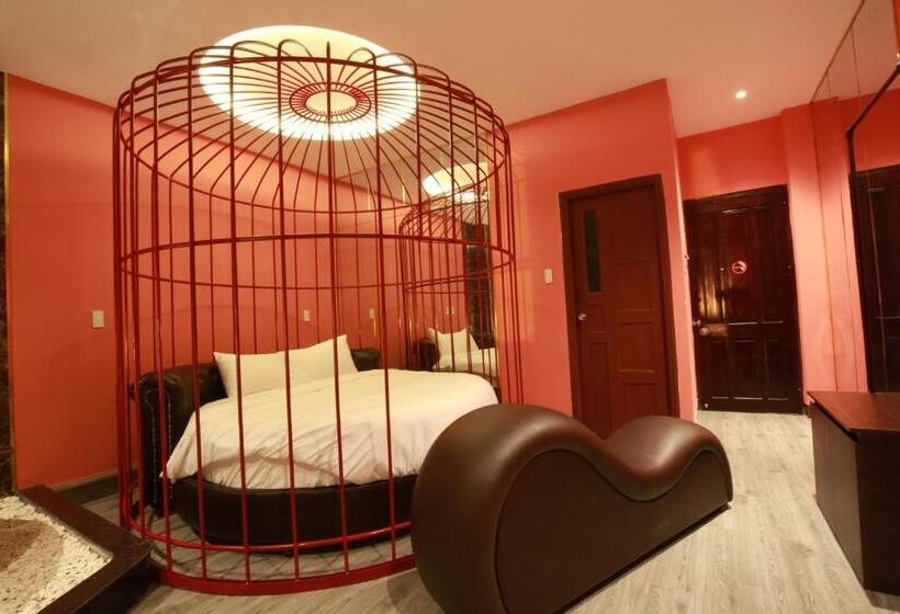 اتاق لوکس, Lotus Hotel The Cupid Room
