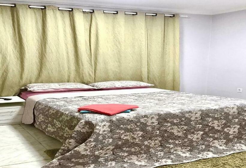 اتاق استاندارد با سرویس بهداشتی مشترک, Residencial Manaus  Flores