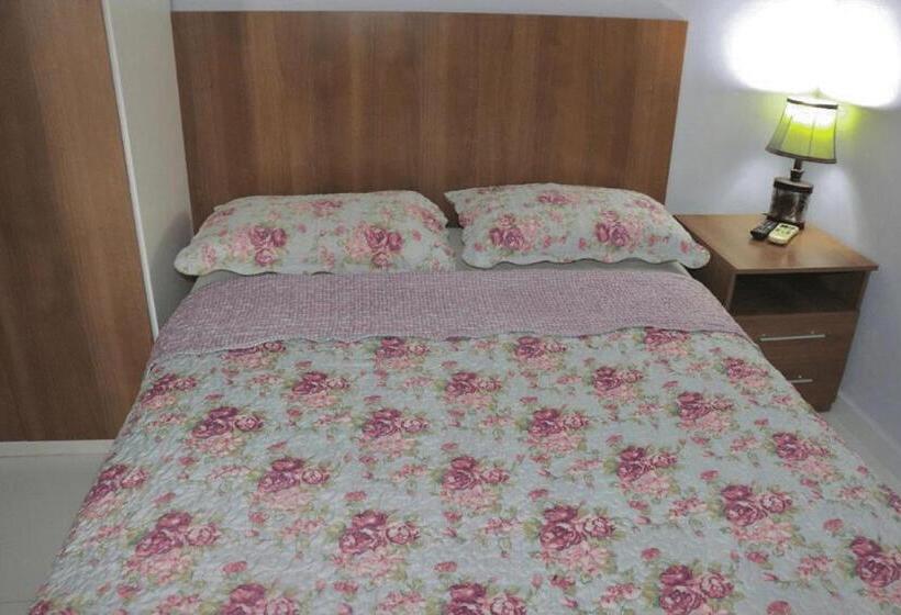 اتاق استاندارد با سرویس بهداشتی مشترک, Residencial Manaus  Flores