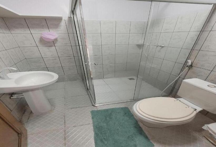 اتاق استاندارد با سرویس بهداشتی مشترک, Residencial Manaus  Flores