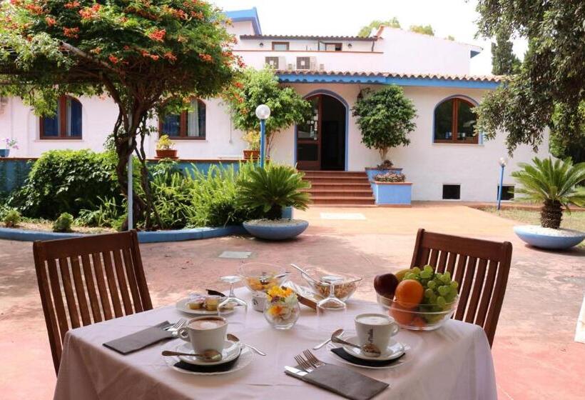 اتاق استاندارد با تخت بزرگ, Villa Valentina Park