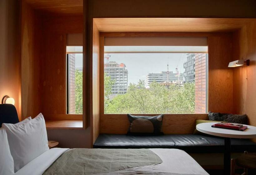 اتاق استاندارد, Ace Hotel Toronto