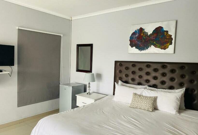 اتاق استاندارد با تخت بزرگ, Infinity Bnb Gaborone