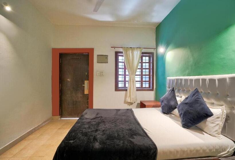 سوییت اجرایی, Goa Down D Vilage Prime