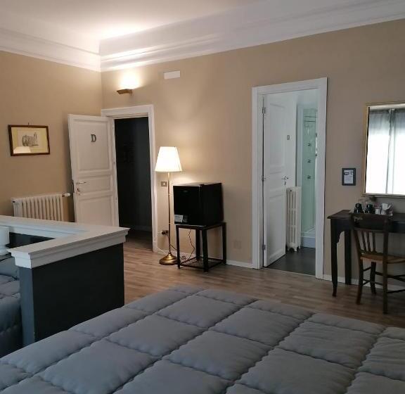 اتاق لوکس چهار تخته, 384 Guesthouse Rooms & Suite Enna