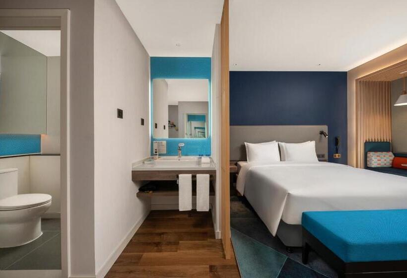 اتاق استاندارد با تخت بزرگ, Holiday Inn Express Meishan Dongpo, An Ihg