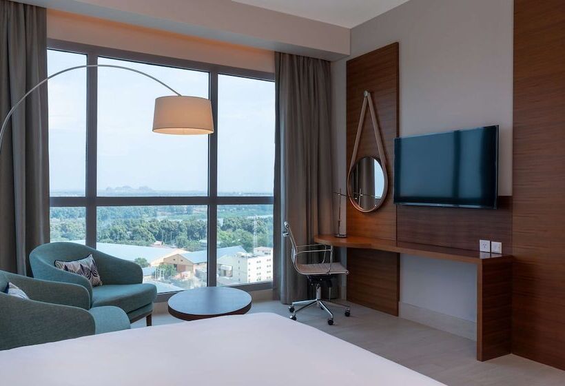 اتاق اجرایی, Radisson Blu Hotel, Juba