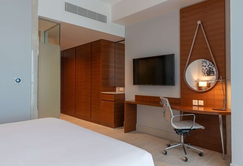 سوئیت مدیریتی 2 خوابه, Radisson Blu Hotel, Juba