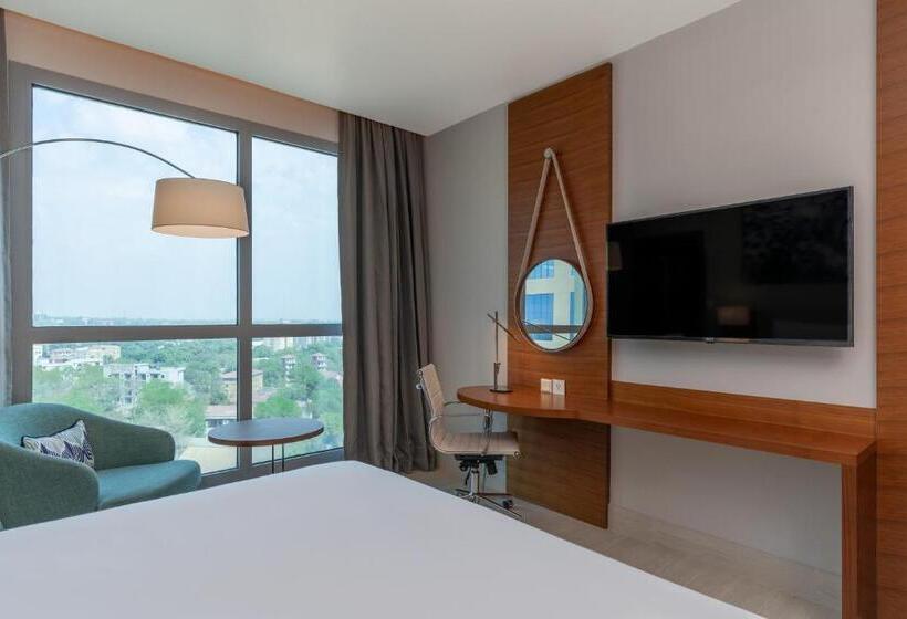 سوئیت مدیریتی 2 خوابه, Radisson Blu Hotel, Juba