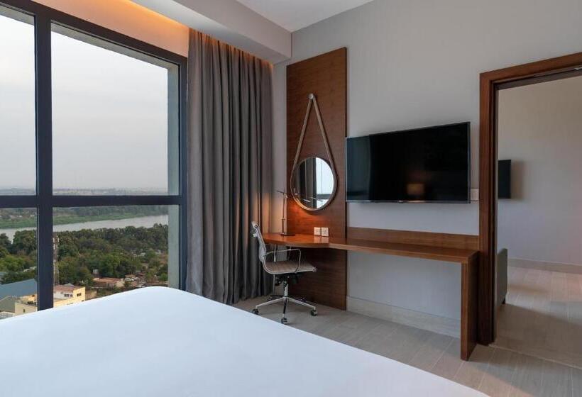 سوئیت پرزیدنت, Radisson Blu Hotel, Juba