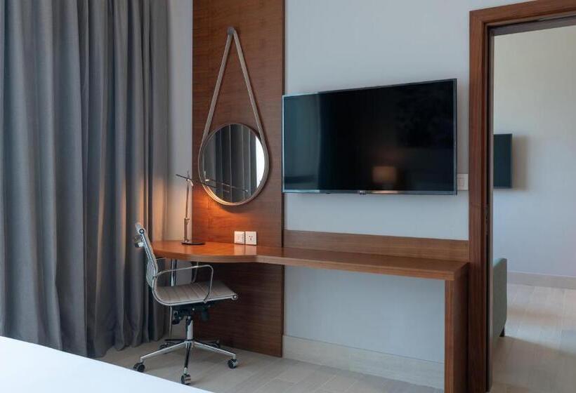 سوییت, Radisson Blu Hotel, Juba
