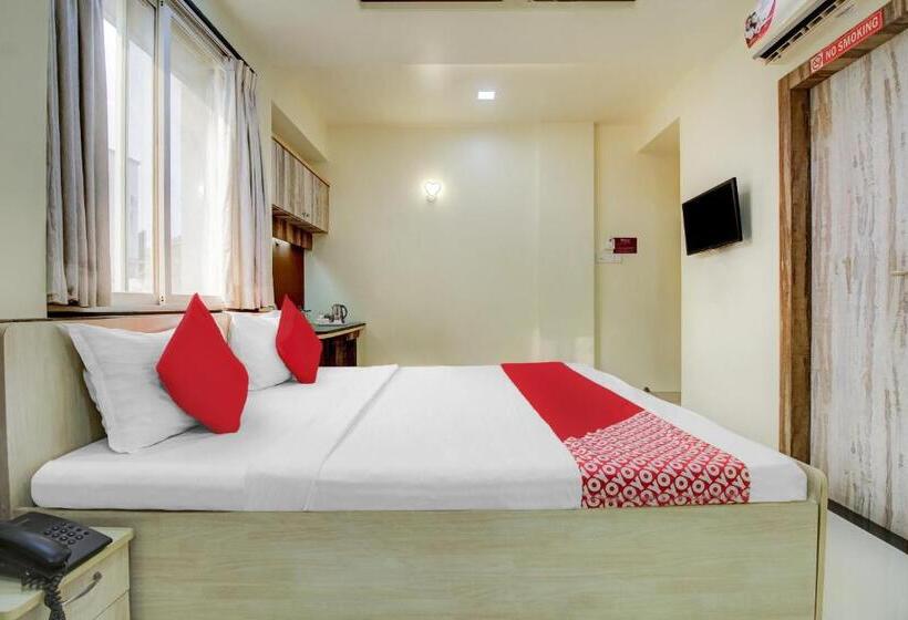 اتاق لوکس, Happy Homely Stay Near Pune Airport