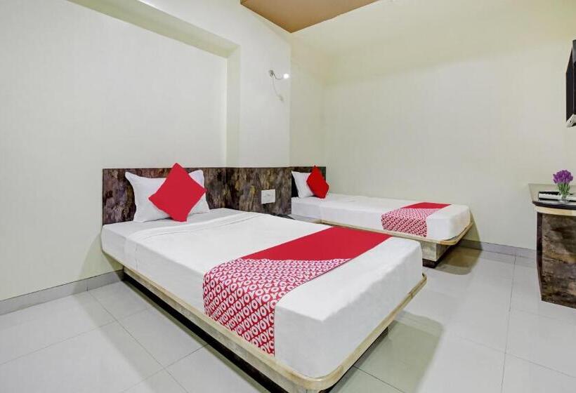 اتاق لوکس, Happy Homely Stay Near Pune Airport