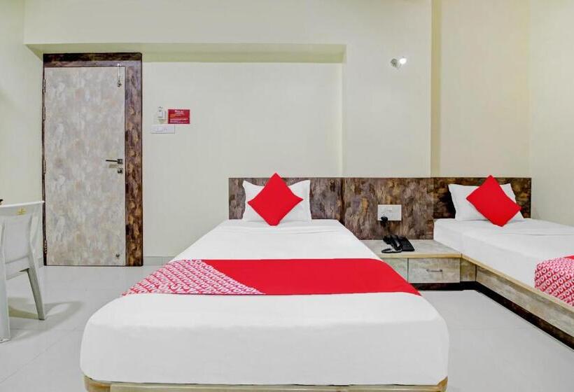اتاق لوکس, Happy Homely Stay Near Pune Airport