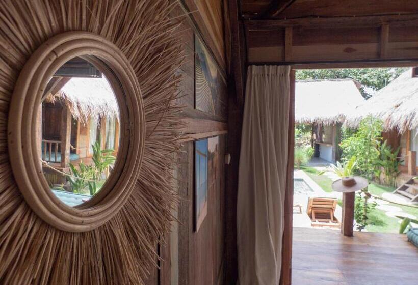 اتاق لوکس با بالکن, La Siesta Bungalows Only Adults