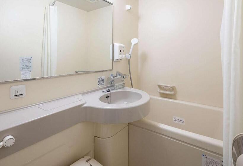 اتاق استاندارد, Comfort Hotel Kure