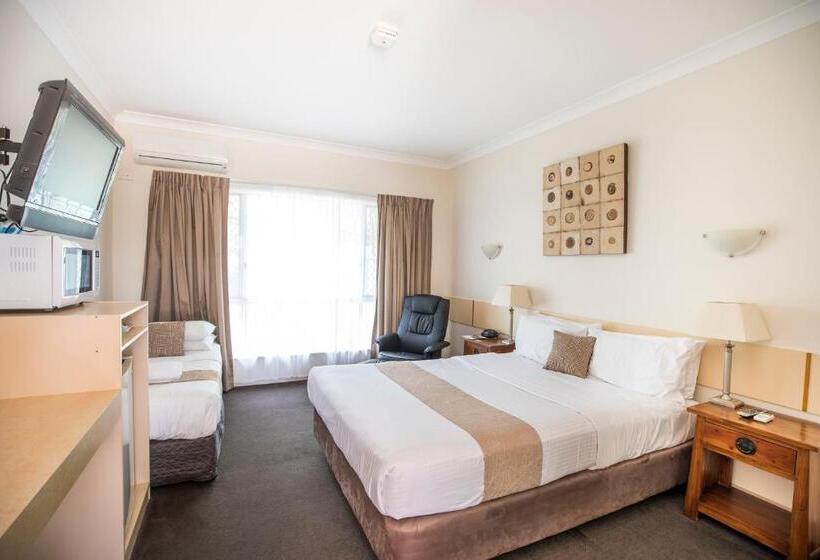 اتاق لوکس, Emerald Maraboon Motor Inn