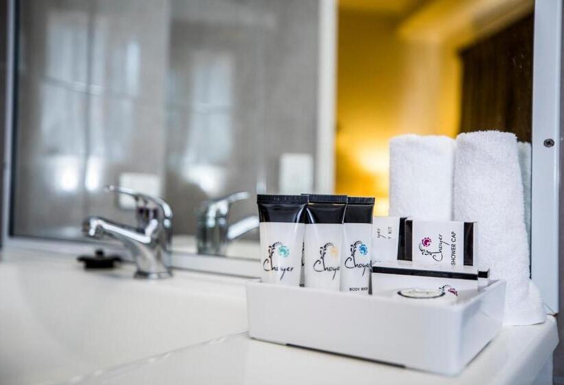 اتاق لوکس, Emerald Maraboon Motor Inn