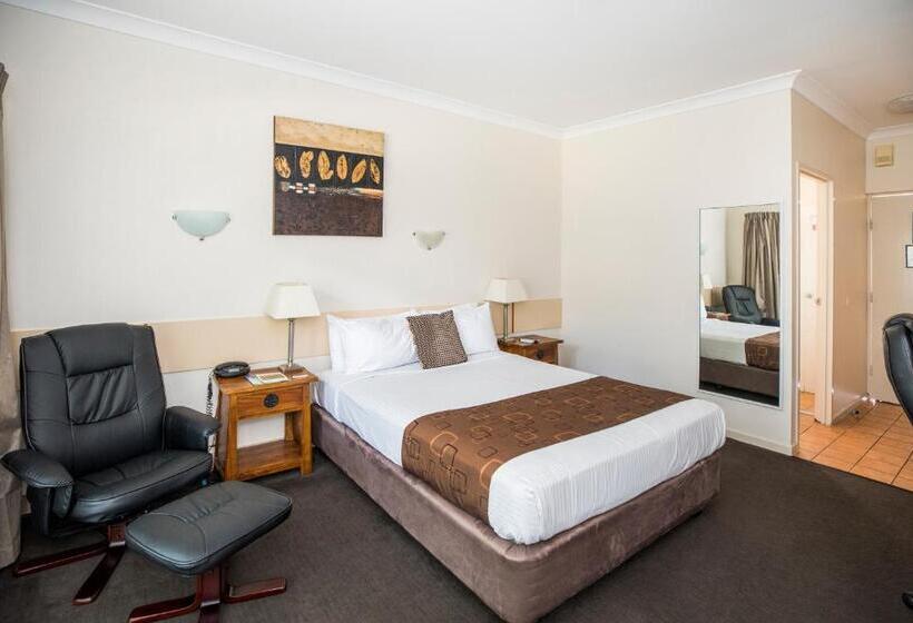 اتاق لوکس, Emerald Maraboon Motor Inn