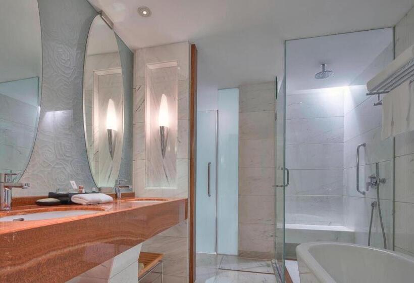 اتاق لوکس با چشم‌انداز دریا, Sheraton Zhoushan