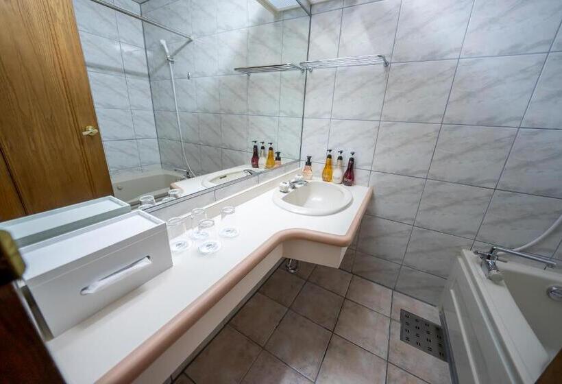 اتاق استاندارد سه نفره, Sierra Resort Hakuba