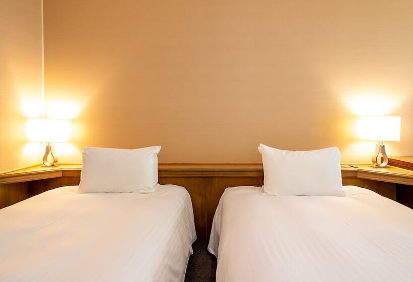 سوییت جونیور, Sierra Resort Hakuba