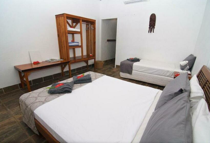 اتاق استاندارد با چشم‌انداز دریا, Deco Stop Lodge