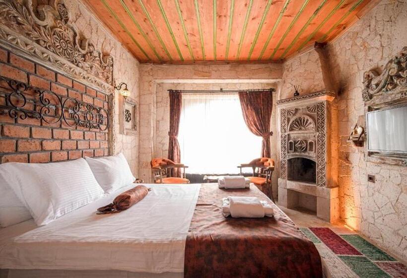 اتاق لوکس با چشم‌انداز, Lunas Cappadocia