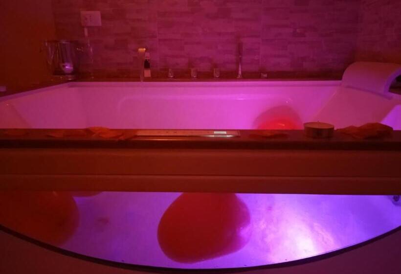 سوییت جونیور, La Fontana