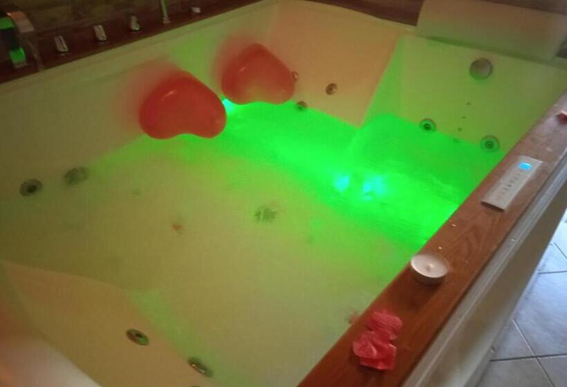 سوییت جونیور, La Fontana