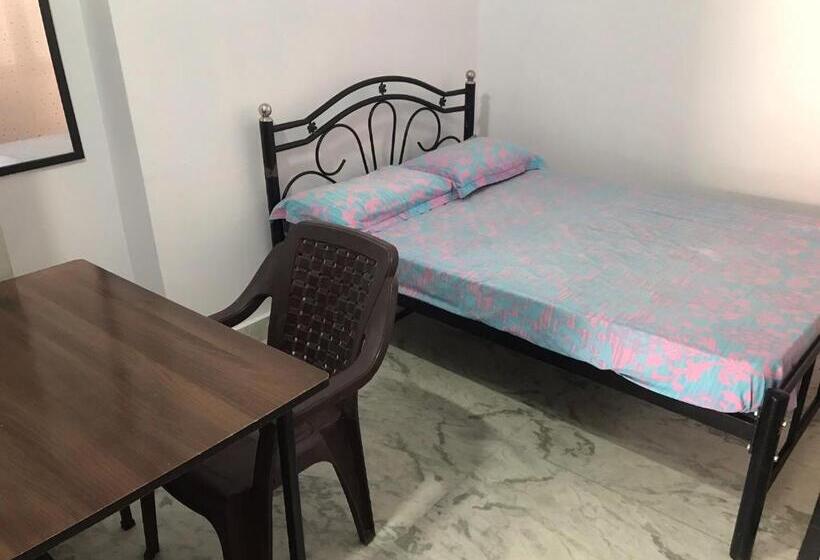 اتاق اکونومی یک تخته, 9backpackers