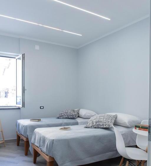 اتاق استاندارد سه نفره, Albergo Libera Gioventù