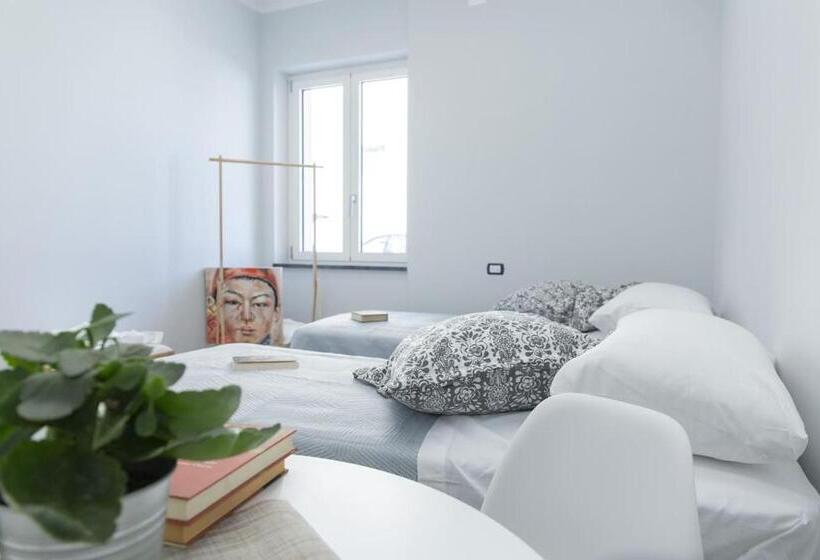 اتاق استاندارد, Albergo Libera Gioventù