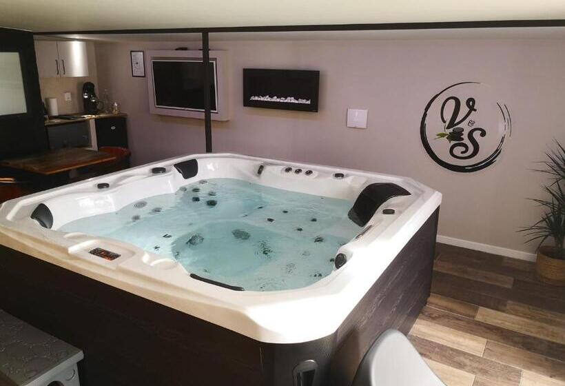 اتاق لوکس, V&spa 2 Chambres D Hôtes Avec Spa Privatif Dont Une Avec Un Sauna