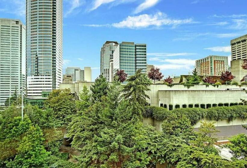 آپارتمان 1 خوابه, Eclectic Downtown & Cap Hill King Bed & Kitchen