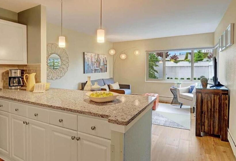 آپارتمان 1 خوابه, Eclectic Downtown & Cap Hill King Bed & Kitchen