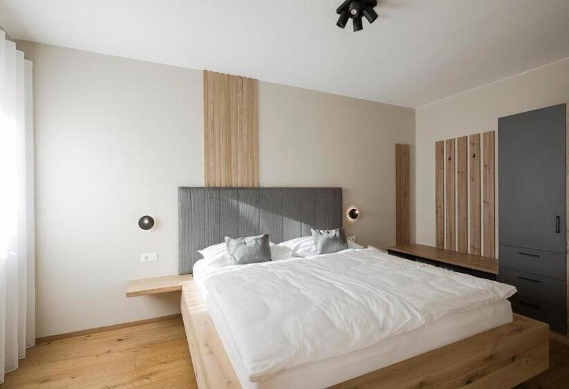 سوئیت جونیور با چشم‌انداز باغ, Boutique Hotel Wiesenhof   Adults Only