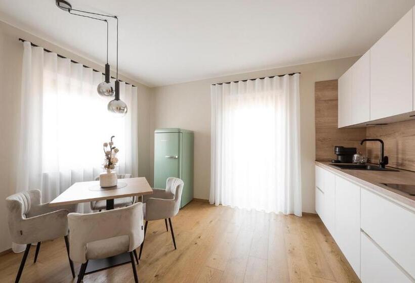 سوئیت جونیور با چشم‌انداز باغ, Boutique Hotel Wiesenhof   Adults Only