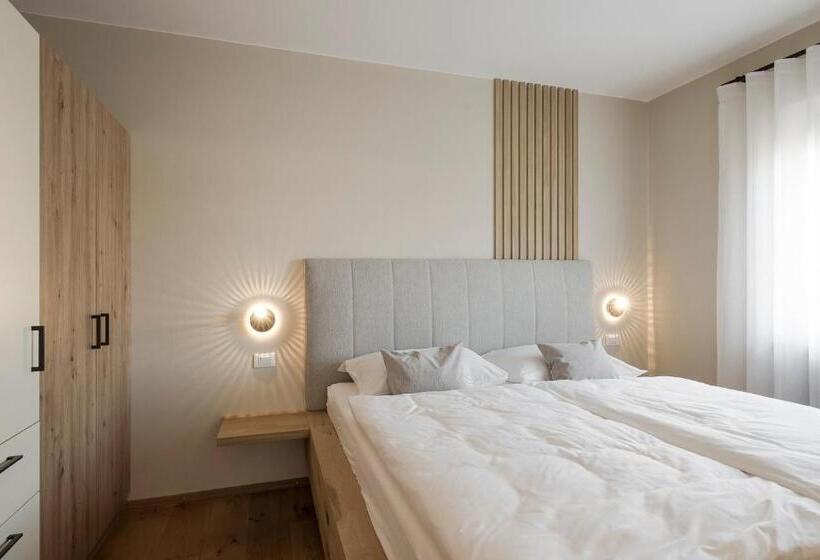 سوئیت جونیور با چشم‌انداز باغ, Boutique Hotel Wiesenhof   Adults Only