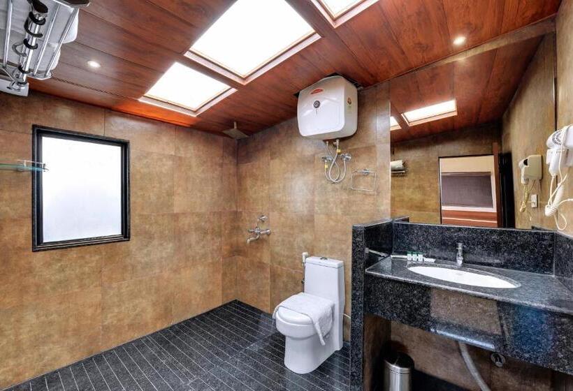 اتاق سوپریور با تخت بزرگ, Sumitel Vista T V Tower Darjeeling
