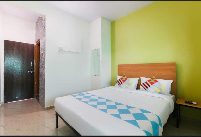 اتاق لوکس, Ambient Home Stay, In Nashik