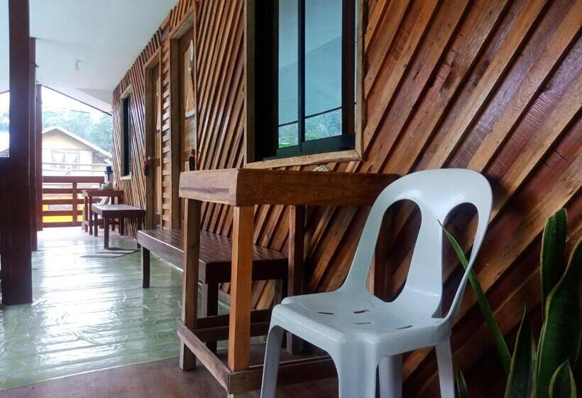 اتاق خانوادگی, D  Angels Inn, Port Barton